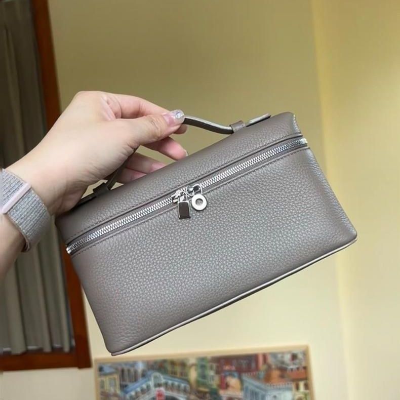 The Aix Bag