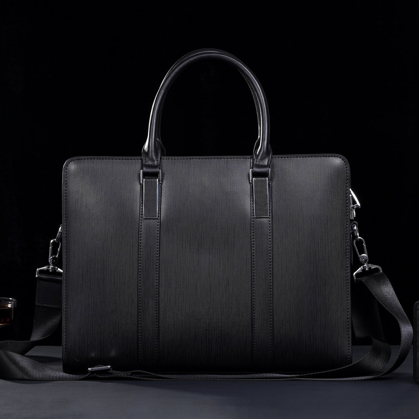 Men’s Luxury Cowhide Business Handbag